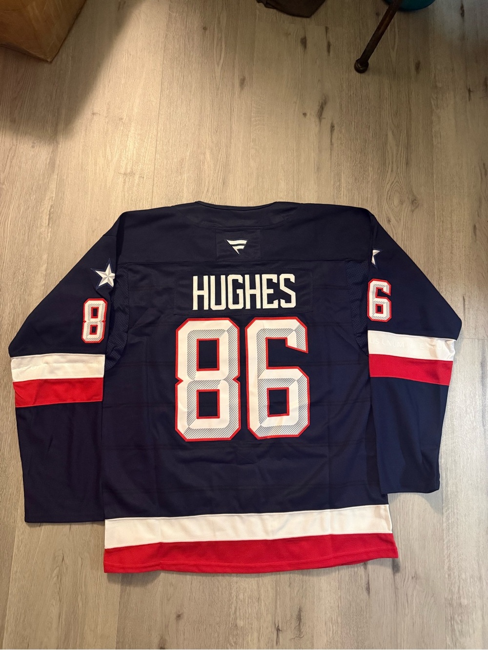 Jack Hughes Team USA 4 Nations Faceoff Hockey Jersey size 54 Adult XL NWT